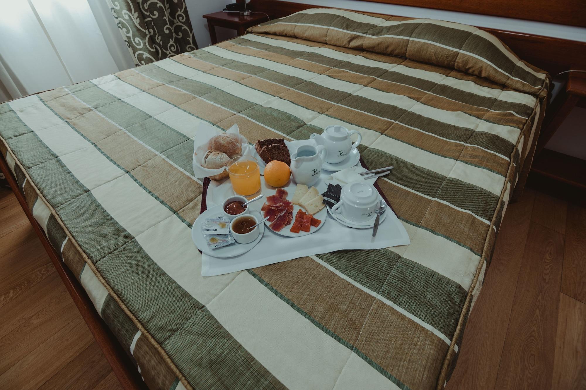 Hotel Albergaria Senhora Do Espinheiro Seia Esterno foto